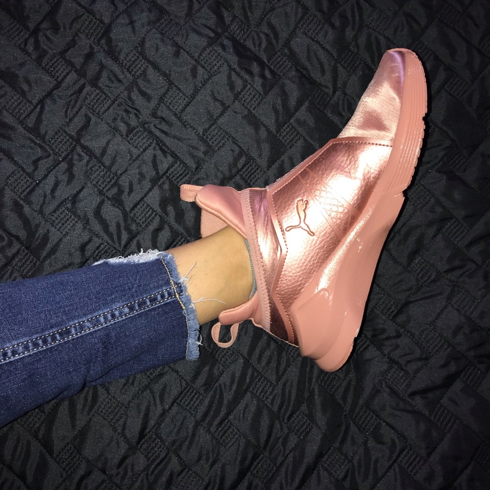 Girl’s Pink Puma shoes